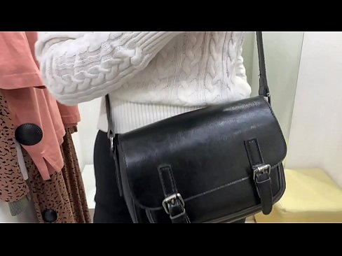 ❤️ Gənc qadın FeralBerry-nin fitinq otağında dildo ilə ictimai masturbasiyası ❤️ Anal video az.nicepornphotos.ru